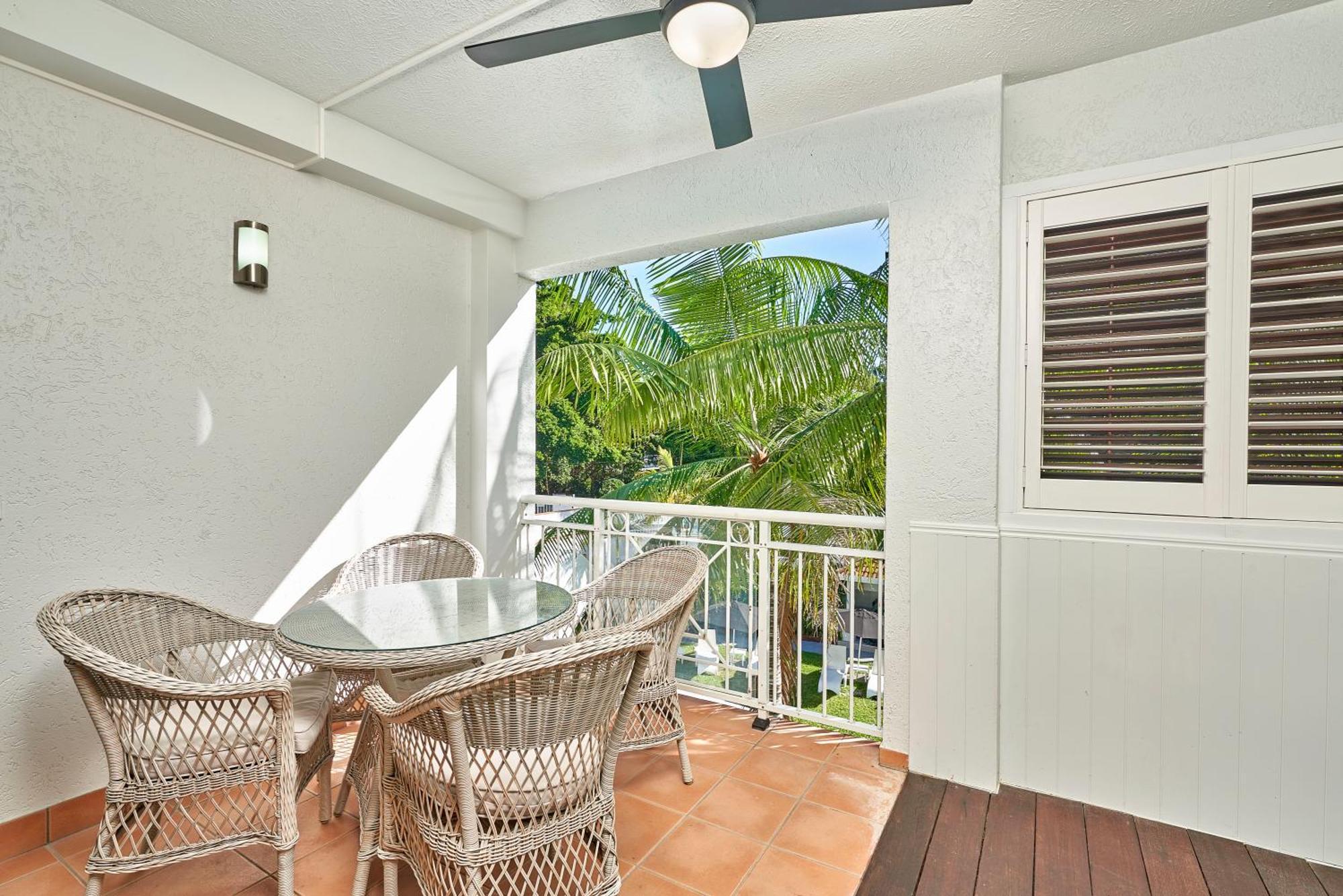 Alassio Beachfront Apartments Palm Cove Bilik gambar