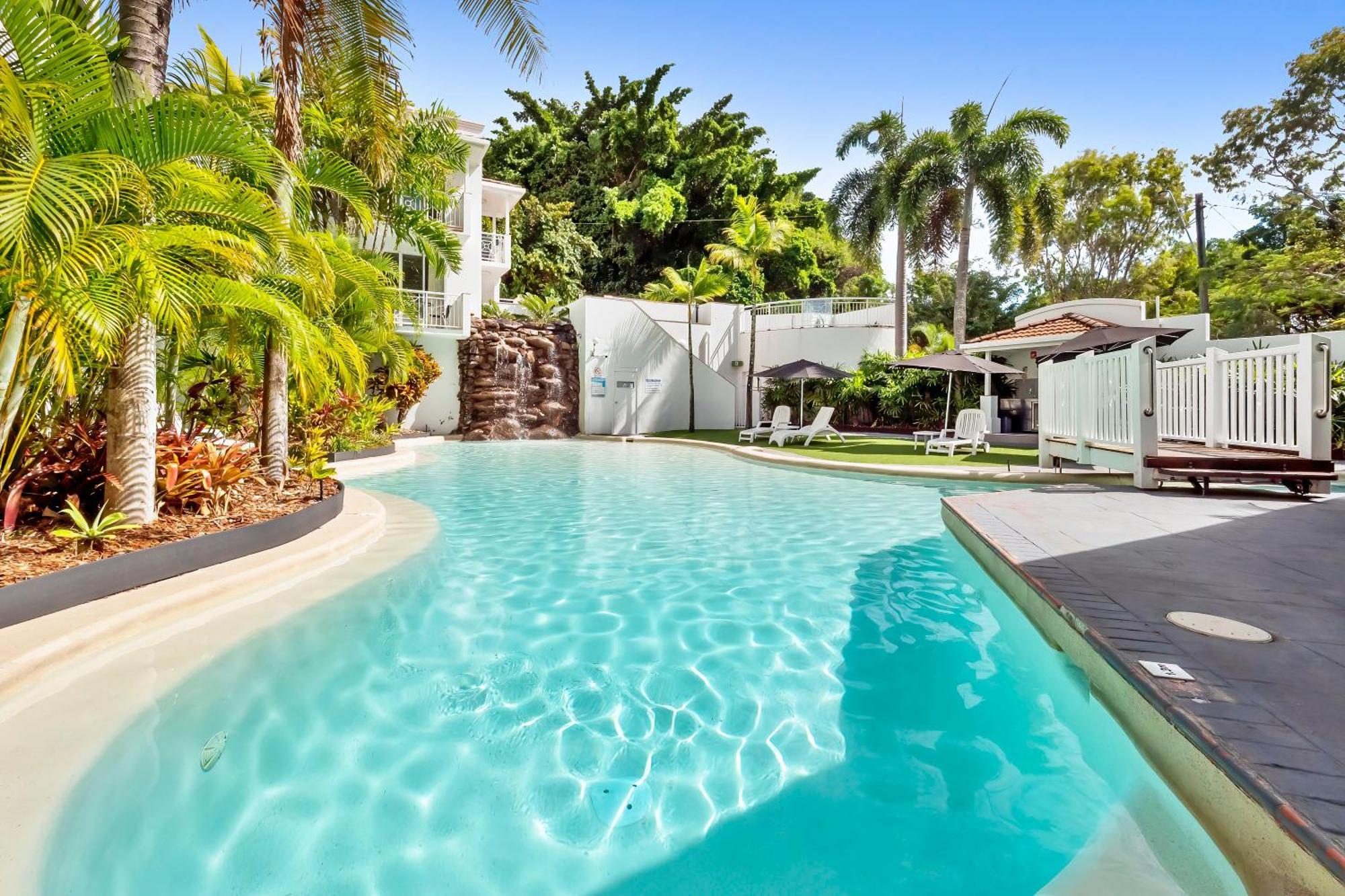 Alassio Beachfront Apartments Palm Cove Luaran gambar